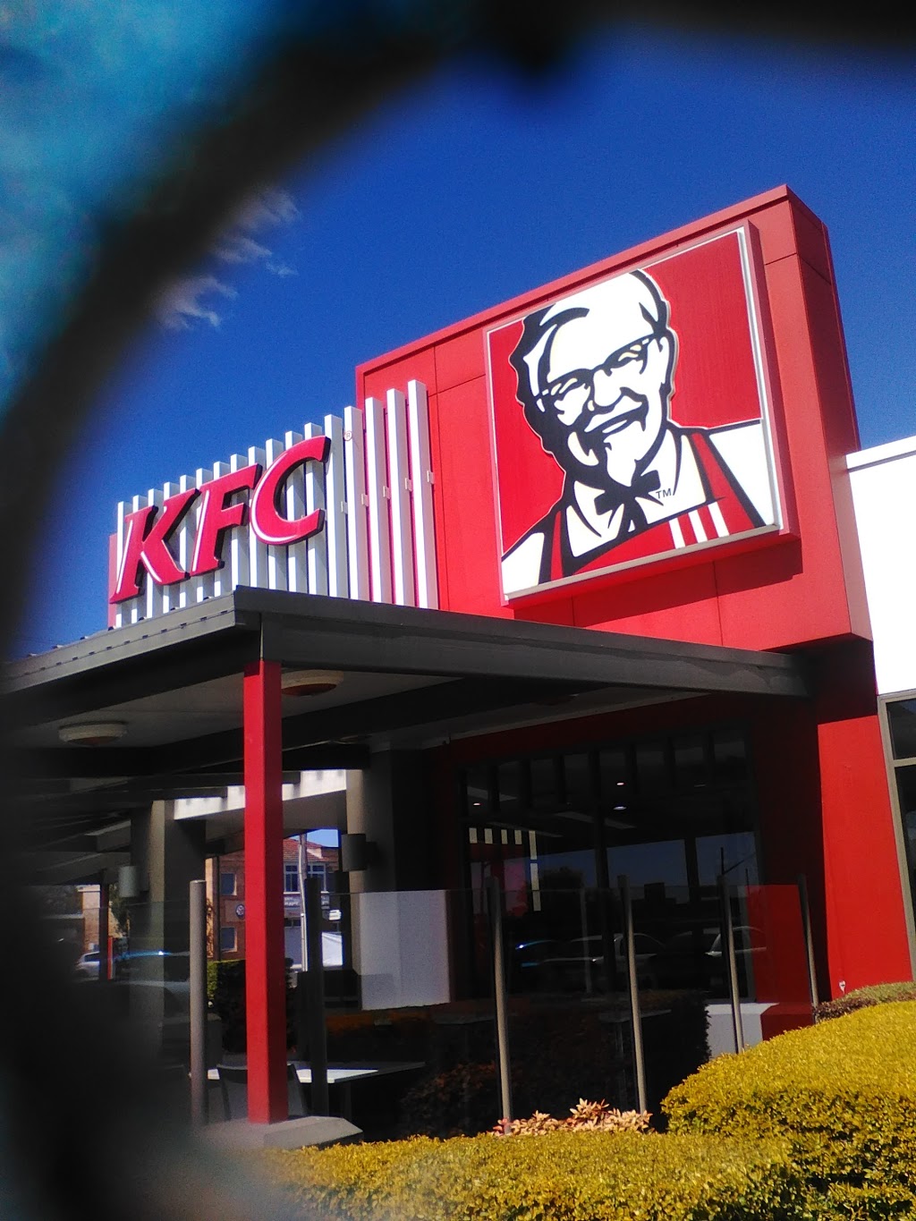 KFC Casino | 112 Centre St, Casino NSW 2470, Australia | Phone: (02) 6662 8331