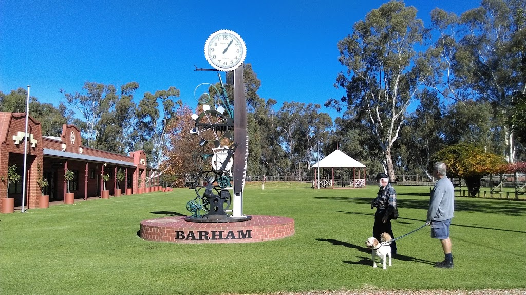 Barham IGA | 33 Murray St, Barham NSW 2732, Australia | Phone: (03) 5453 2400