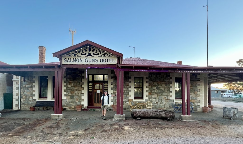 Salmon Gums Hotel | 18 Rogers St, Salmon Gums WA 6445, Australia | Phone: (08) 9078 5040