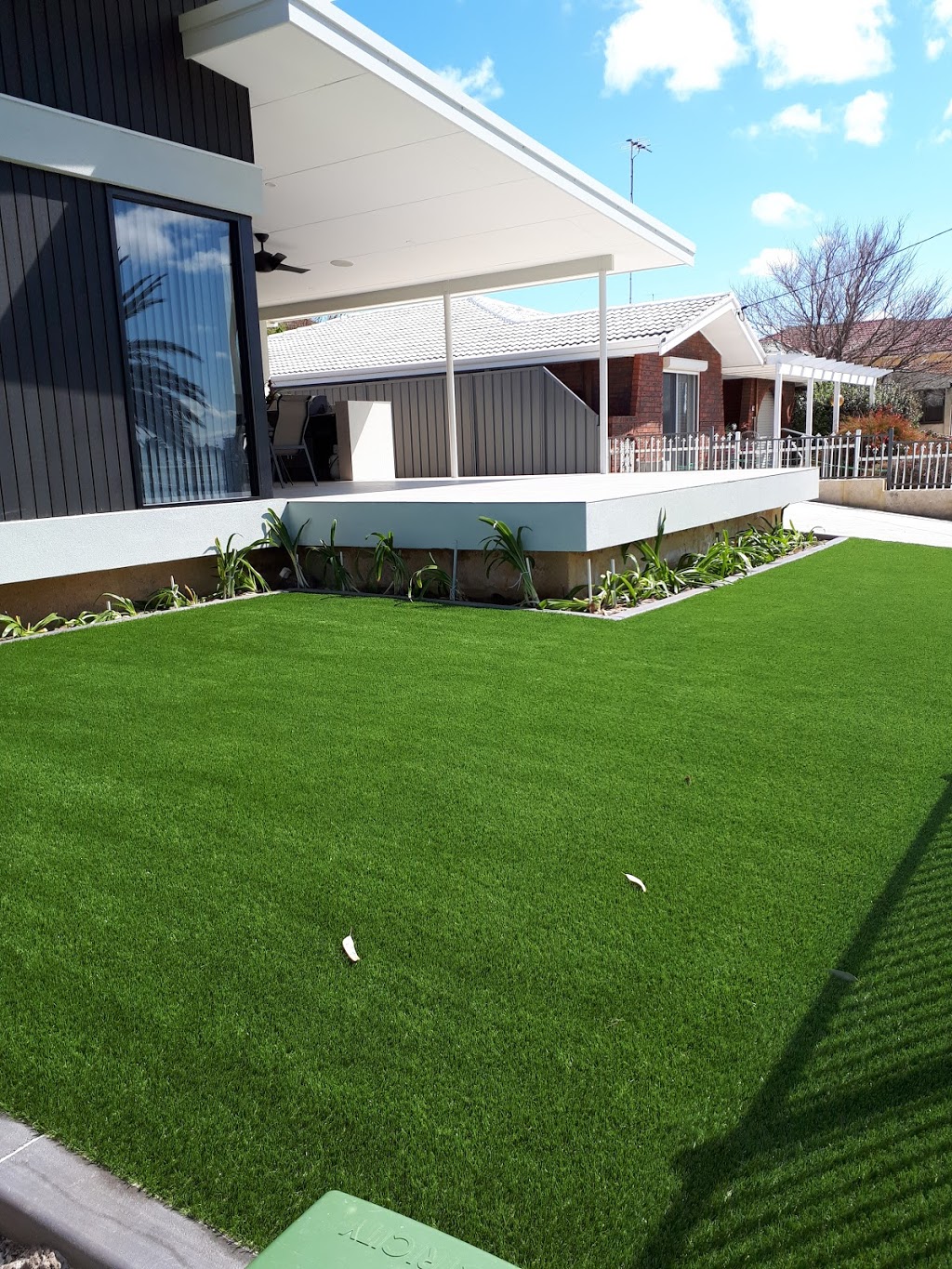 Affordable Artificial Grass Mandurah | 14 Skylark Loop, Erskine WA 6210, Australia | Phone: 0439 089 365