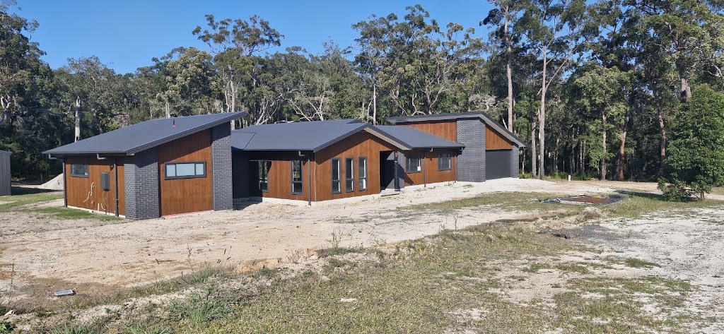 Unique eco Homes | 11 Willie Wagtail St, Gulmarrad NSW 2463, Australia | Phone: 0400 700 236