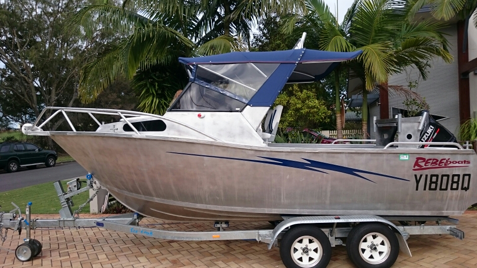 Rebel Boats | 2/48 Redcliffe Gardens Dr, Clontarf QLD 4019, Australia | Phone: (07) 3283 3373