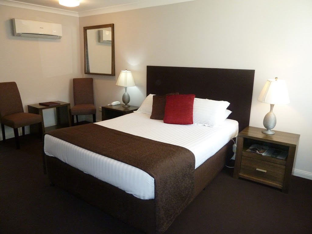 McNevins Tamworth Motel | lodging | 999 Armidale Rd, Nemingha NSW 2340, Australia | 0267609200 OR +61 2 6760 9200