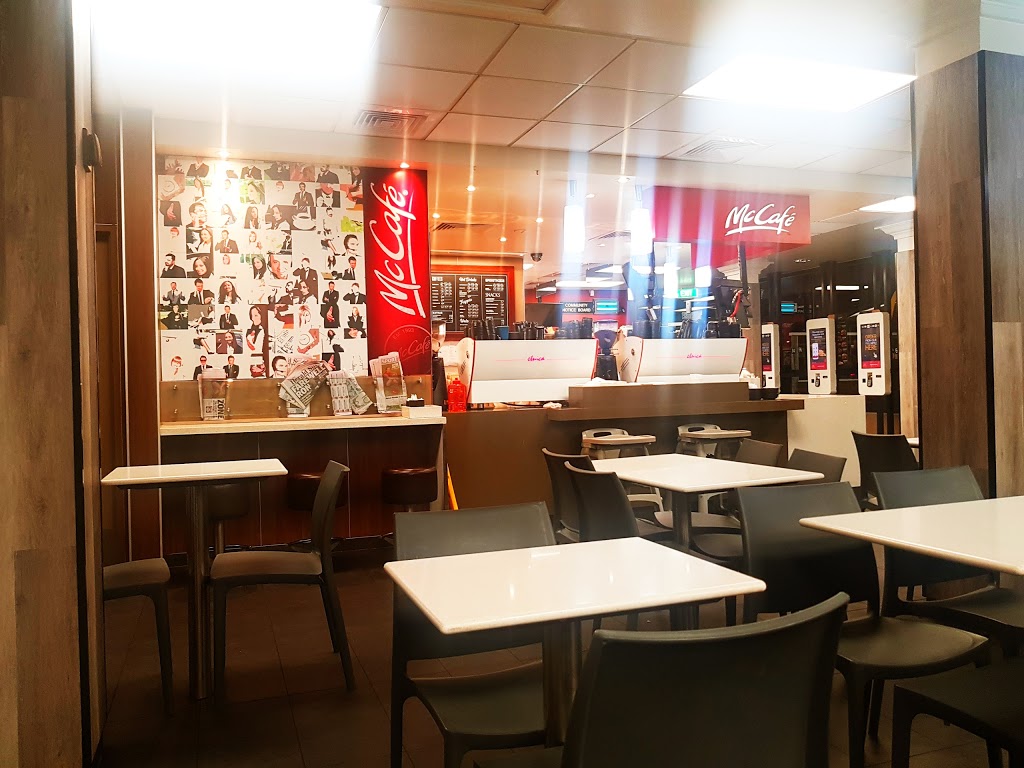McDonalds Sunbury | meal takeaway | 7-11 Horne St, Sunbury VIC 3429, Australia | 0397409611 OR +61 3 9740 9611