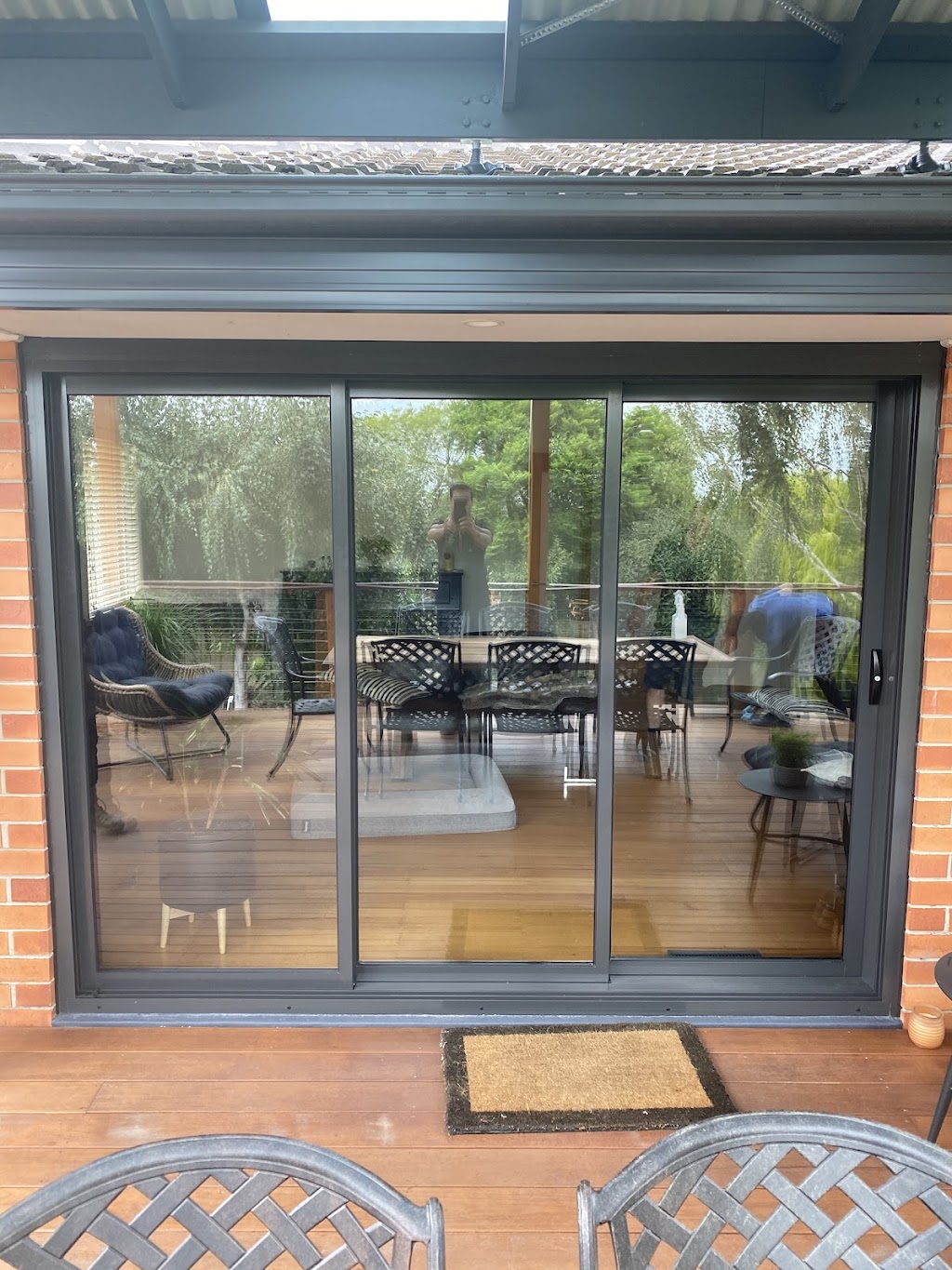 Knox Aluminium Windows & Doors | 4/573 Burwood Hwy Service Rd, Knoxfield VIC 3180, Australia | Phone: 0439 202 020