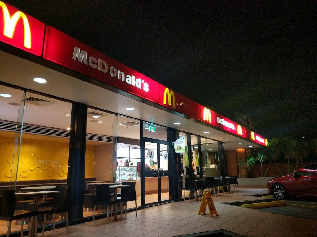 McDonalds Windsor West | 172 Lutwyche Rd, Windsor QLD 4030, Australia | Phone: (07) 3357 3566