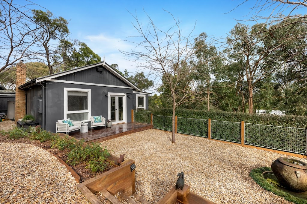 Locarno Cottage (Daylesford Country Cottages) | lodging | Locarno Cottage, 9 Forest Ave, Hepburn Springs VIC 3461, Australia | 0479074518 OR +61 479 074 518