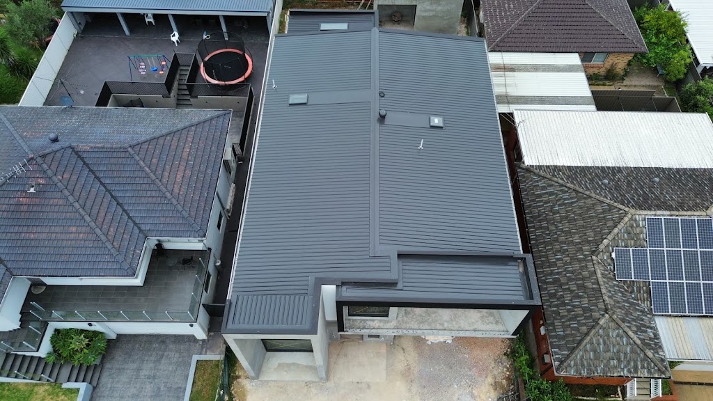 Jerry’s gutters | 16 Familiar Pl, Wandandian NSW 2540, Australia | Phone: 0402 649 544