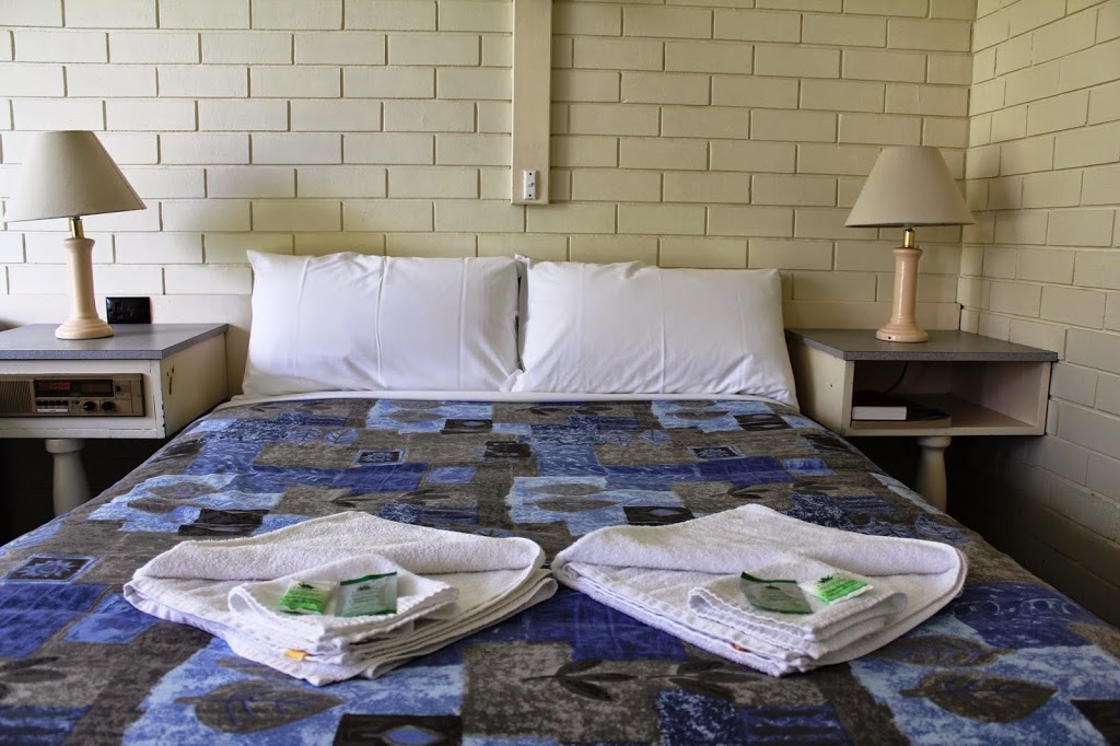 Sandpipers @ Millicent | lodging | 51 Mount Gambier Rd, Millicent SA 5280, Australia | 0887332211 OR +61 8 8733 2211