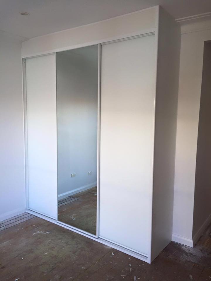 Black Label Built-in Wardrobes |  | Mary Hall Cct, Dunlop ACT 2615, Australia | 0402517241 OR +61 402 517 241