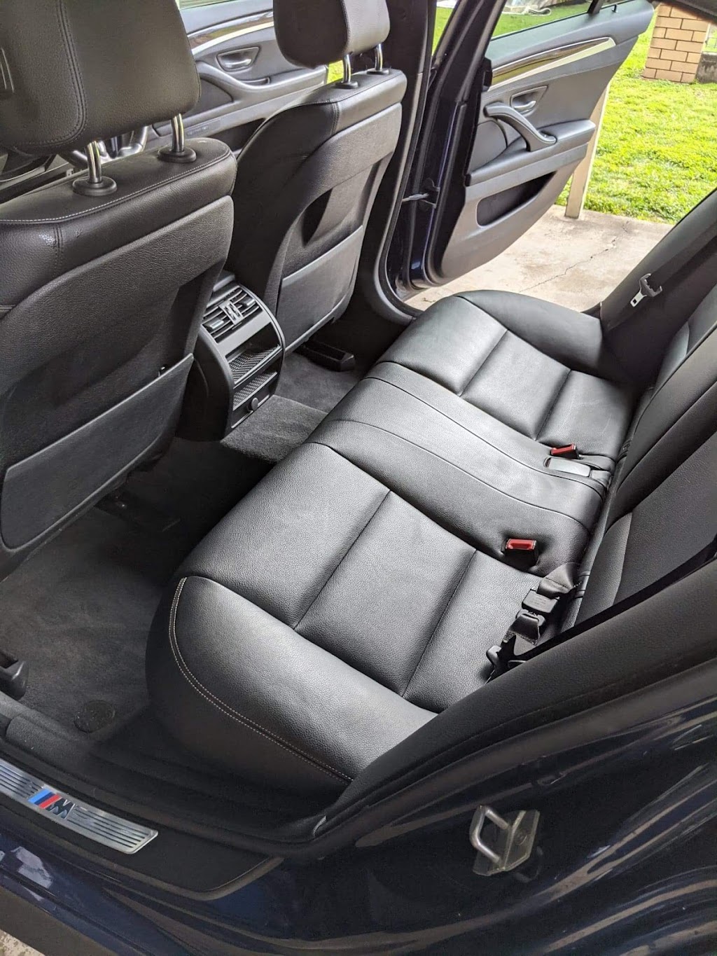 Deadset Detailing | 373 Chatswood Rd, Shailer Park QLD 4128, Australia | Phone: 0435 025 065