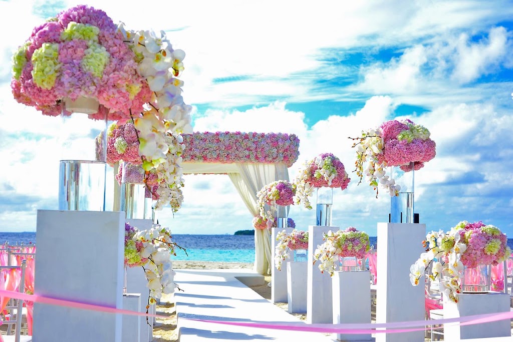 Vicky Leggatt - Marrige Celebrant Dubbo | 21 Merrilea Rd, Dubbo NSW 2830, Australia | Phone: 0423 248 580