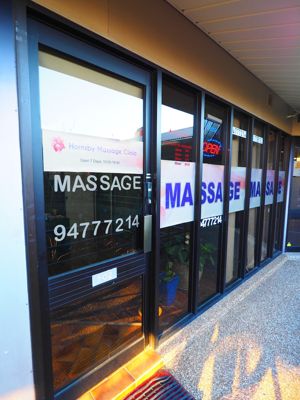 Hornsby Massage Clinic |  | 102/10 Edgeworth David Ave, Hornsby NSW 2077, Australia | 0294777214 OR +61 2 9477 7214