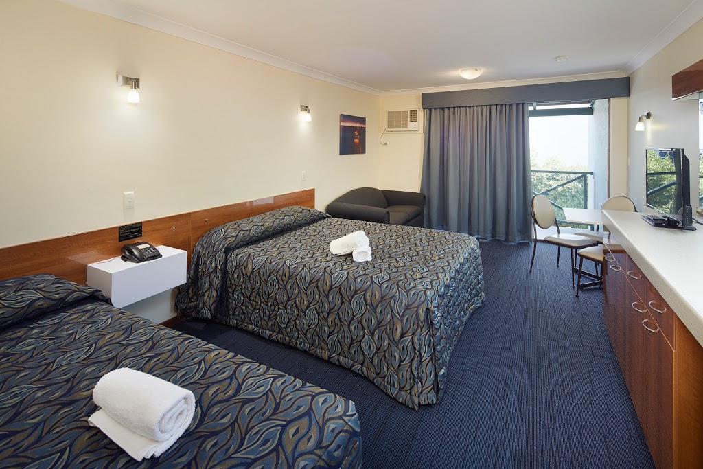 Windsor Lodge Como | 3 Preston St, Como WA 6152, Australia | Phone: (08) 9367 9177