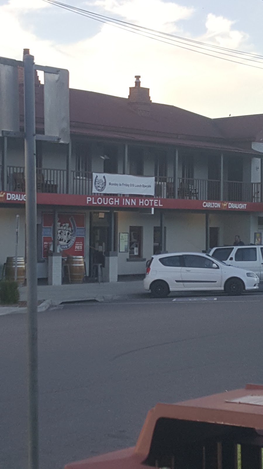 Plough Inn Hotel | store | 77 Stroud St, Bulahdelah NSW 2423, Australia | 0249879219 OR +61 2 4987 9219