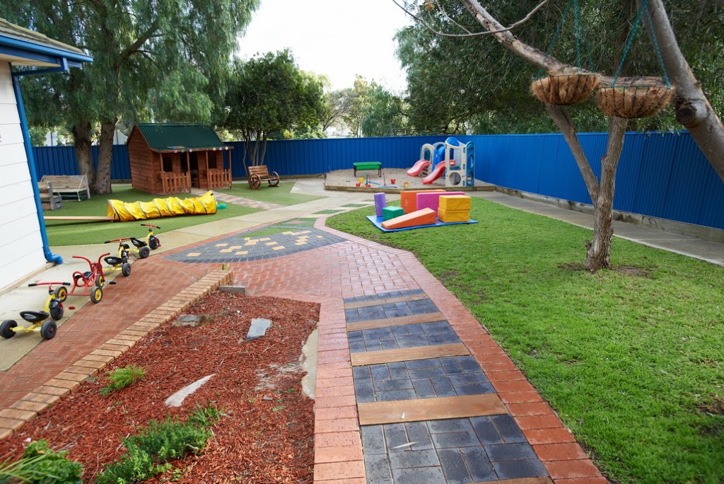 Community Kids Blossomvale Early Education Centre | school | 1 Aldersey St, McLaren Vale SA 5171, Australia | 1800411604 OR +61 1800 411 604