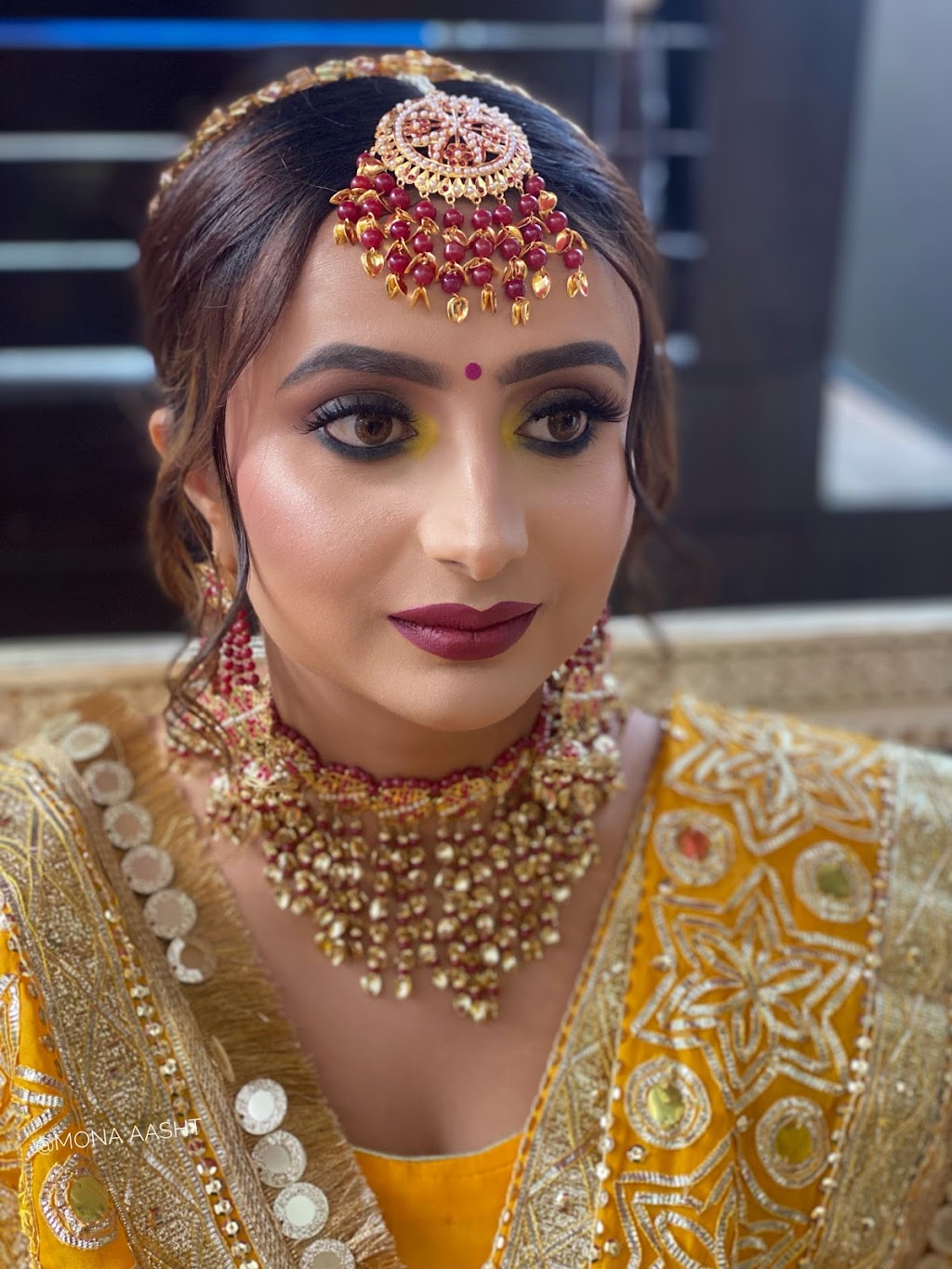 Mona Aasht Makeup & Hair | 55 Oconnor Ave, Clyde North VIC 3978, Australia | Phone: 0416 161 311