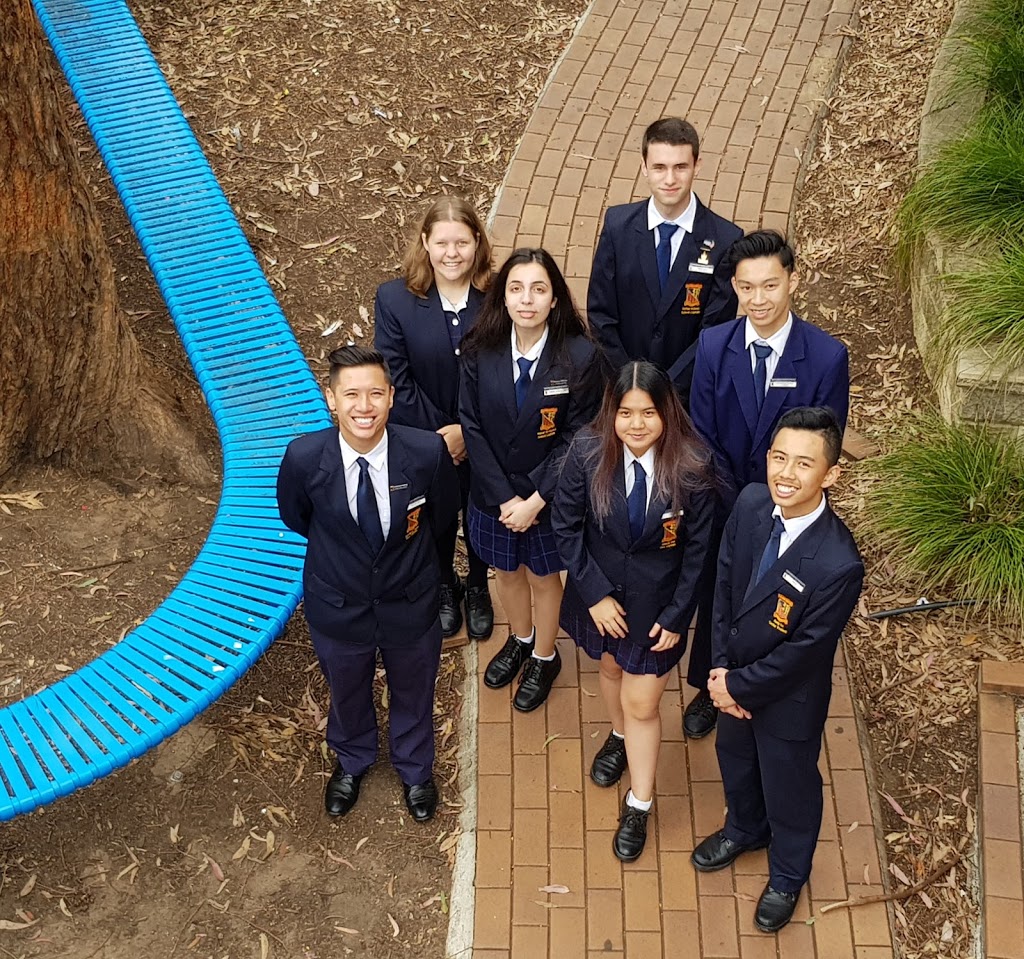 Bonnyrigg High School | school | 430 Elizabeth Dr, Bonnyrigg NSW 2177, Australia | 0298231184 OR +61 2 9823 1184