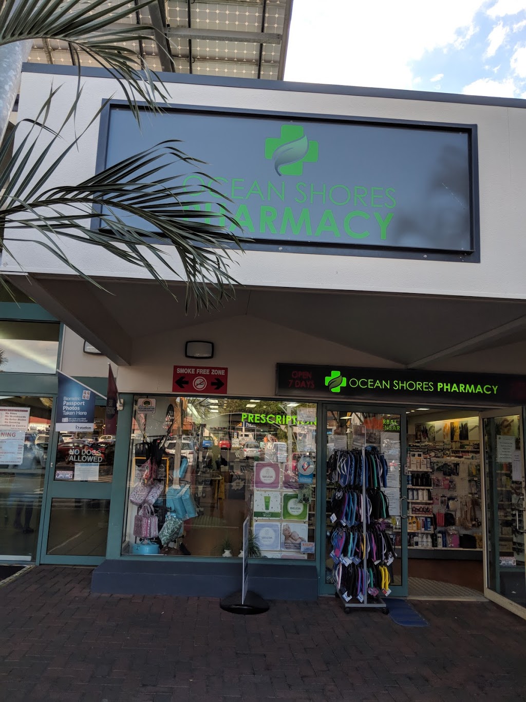 Ocean Shores Pharmacy | pharmacy | 84 Rajah Rd, Ocean Shores NSW 2483, Australia | 0266801252 OR +61 2 6680 1252