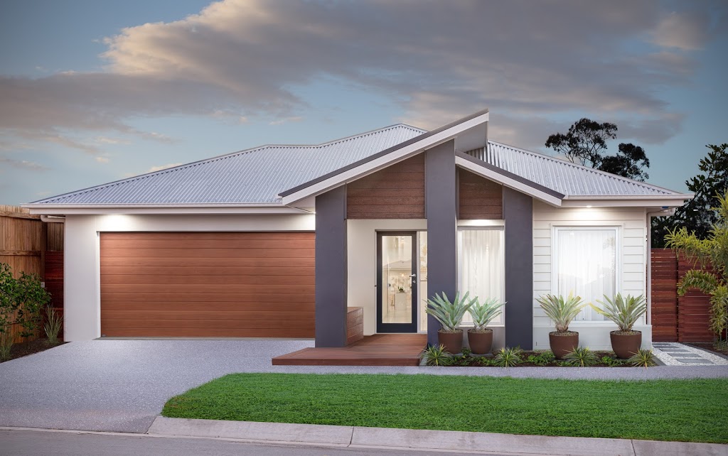 Burbank Homes - Covella Estate, Greenbank | general contractor | 3 Acacia Pl, Greenbank QLD 4124, Australia | 132872 OR +61 132872