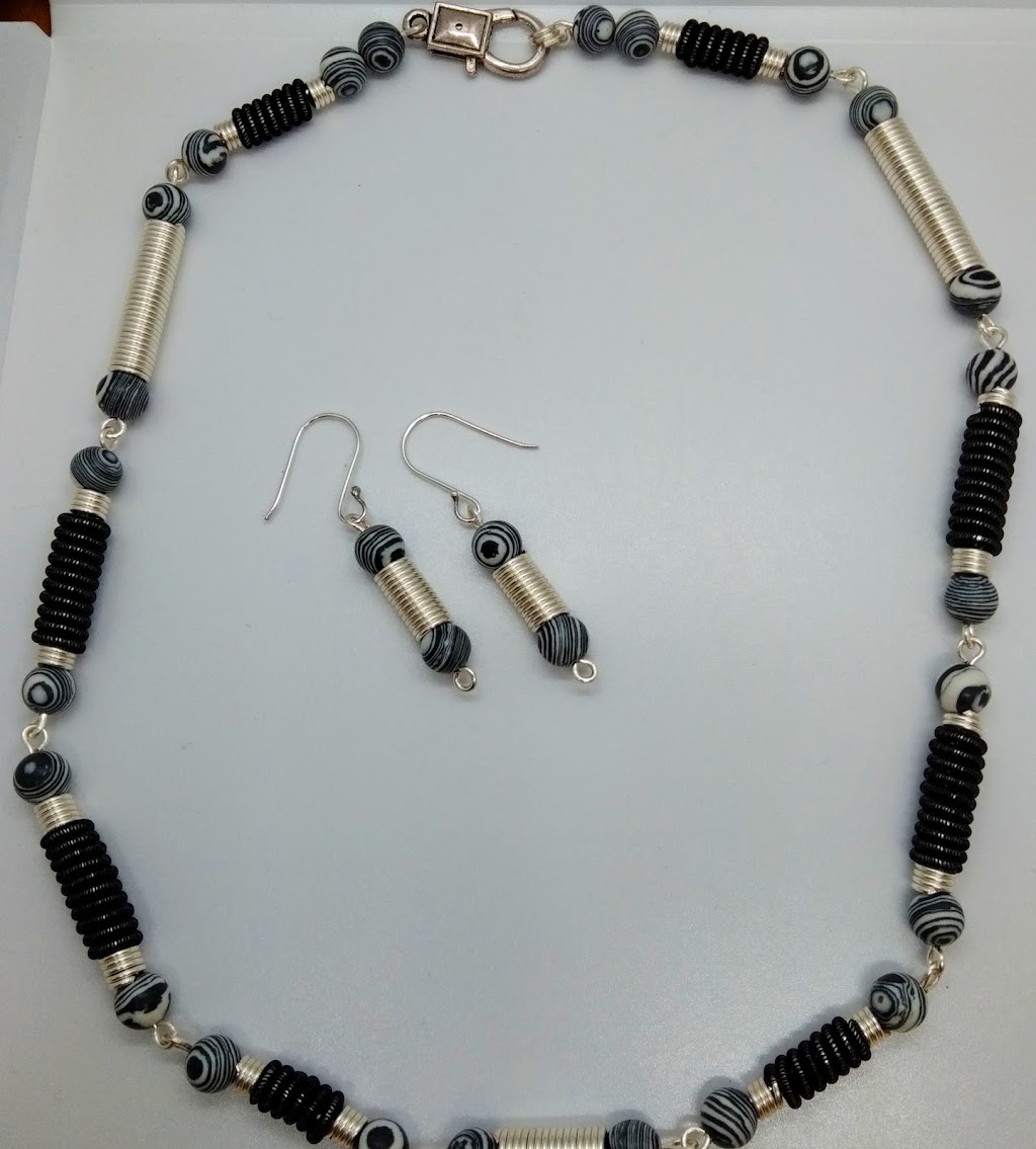 dees wearable art | Prince St, Beachmere QLD 4510, Australia | Phone: 0437 972 824