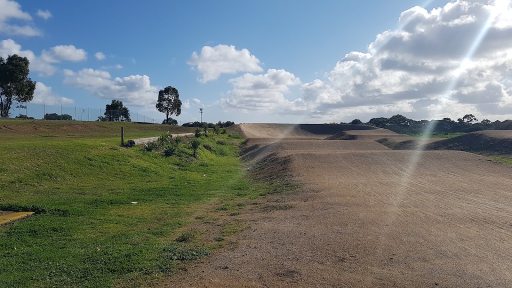 Geelong Thunder BMX Club |  | 125 Coppards Rd, Moolap VIC 3221, Australia | 0425727435 OR +61 425 727 435