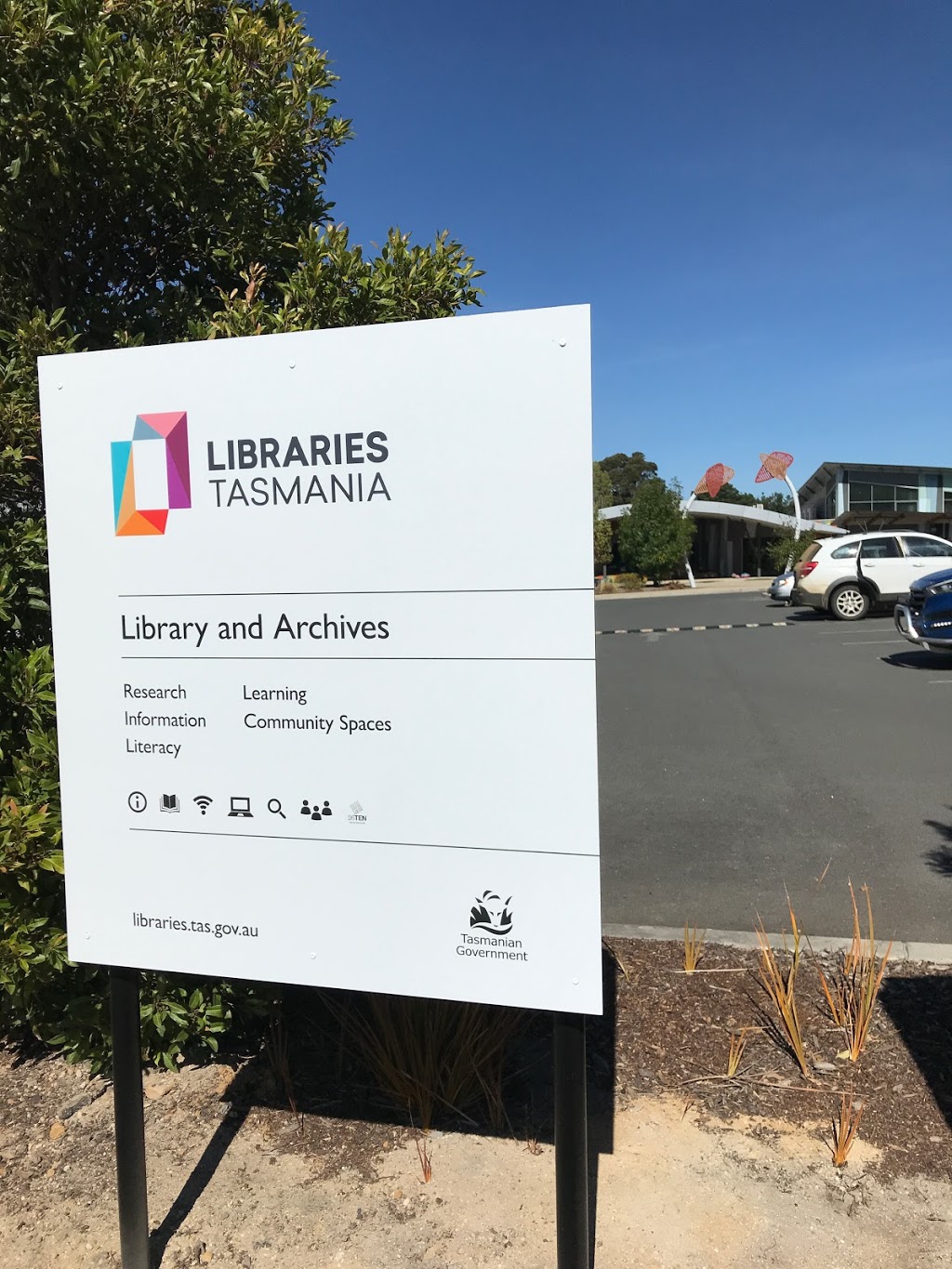 Beaconsfield Library | library | 33 Grubb St, Beaconsfield TAS 7270, Australia | 0367026111 OR +61 3 6702 6111