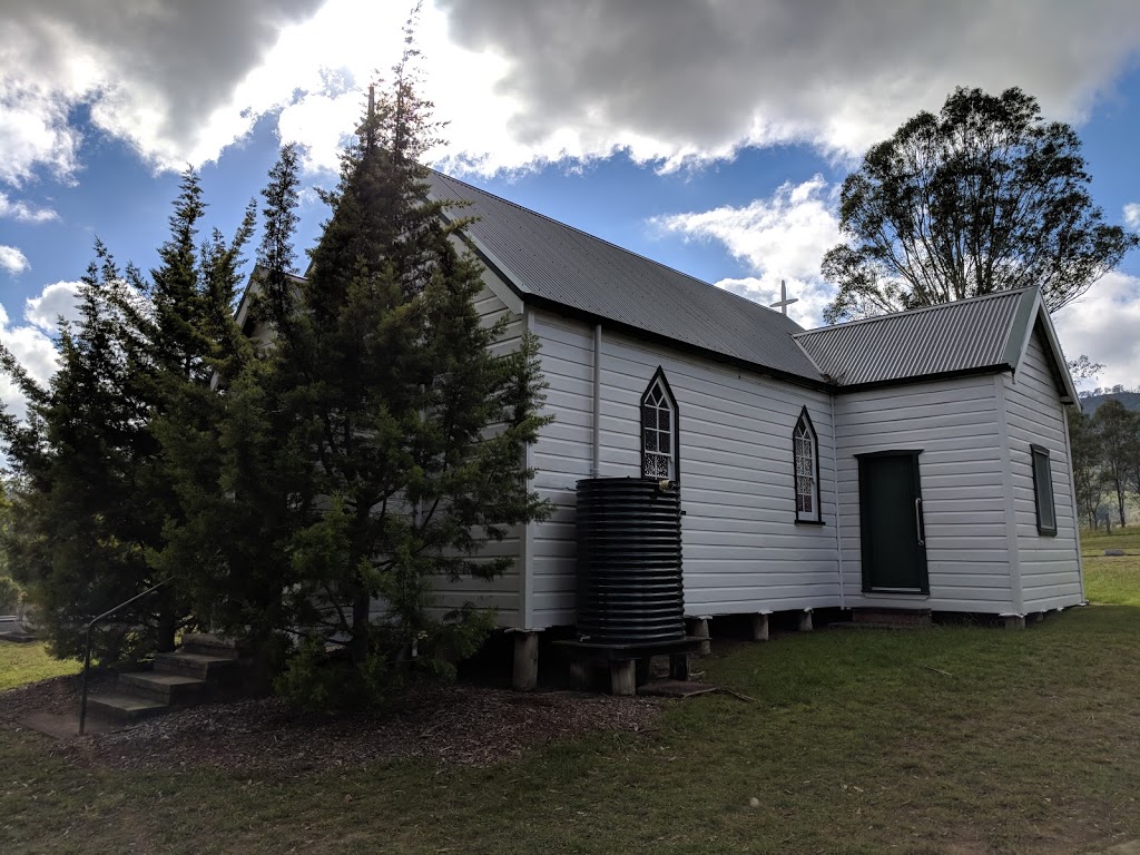 St Columbas Anglican Church | church | Goorangoola Creek Rd, Goorangoola NSW 2330, Australia | 0265711414 OR +61 2 6571 1414