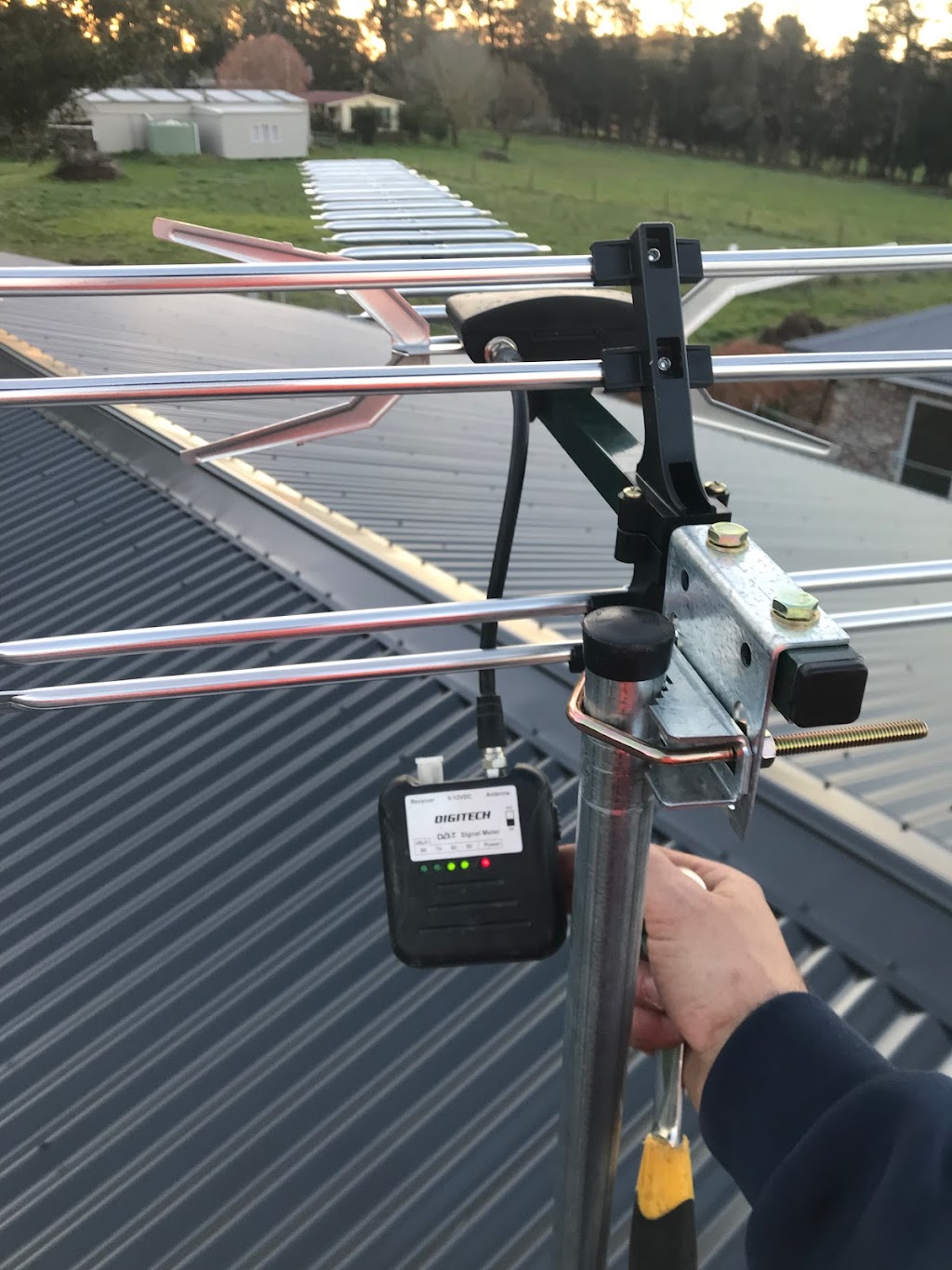 Accurate Electrical And Outdoor Solutions | 47 Jefferson Rd, Garfield VIC 3814, Australia | Phone: 0422 474 041