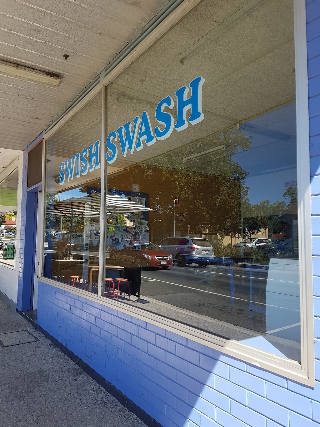 SWISH SWASH LAUNDROMAT | laundry | 379 Main St, Emerald VIC 3782, Australia | 0419370380 OR +61 419 370 380