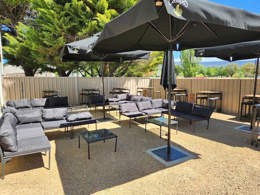 Snow Bunny Cafe | 17 Cooma St, Bredbo NSW 2626, Australia | Phone: 0490 663 949