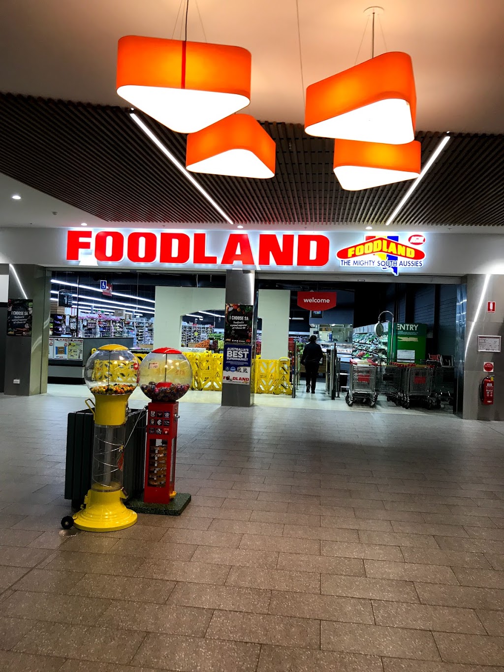 Modbury Foodland | supermarket | Modbury Triangle Shopping Centre, 954 North East Road, Modbury SA 5092, Australia | 0882655722 OR +61 8 8265 5722