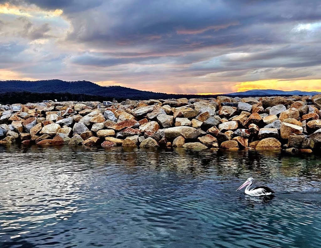 Seaside Soak & Sauna | 21 Treloggen Dr, Binalong Bay TAS 7216, Australia | Phone: 0417 789 650