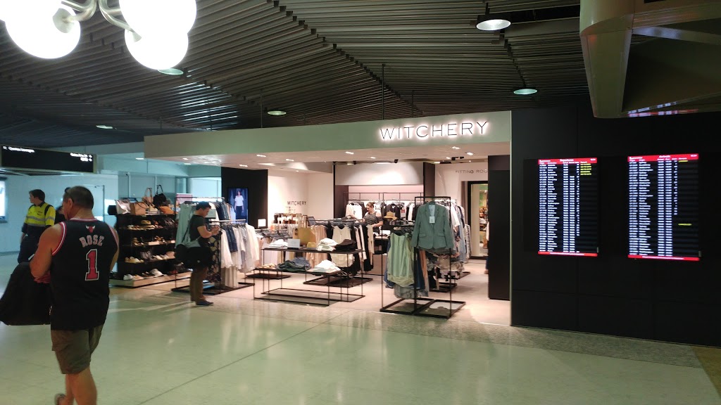 Witchery | clothing store | Qantas, Domestic Terminal, 32 Bribie Way, Brisbane Airport QLD 4001, Australia | 0738605352 OR +61 7 3860 5352