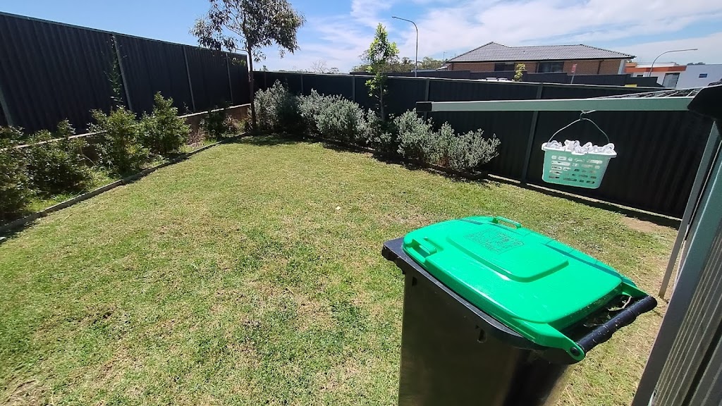 Colwyns Lawn Maintenance | Apt 2/25 Wright St, Harcourt VIC 3453, Australia | Phone: 0479 115 992
