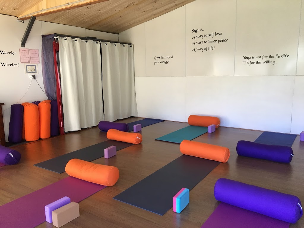 Yoga @ Tabourie | gym | 10 Patterson Close, Lake Tabourie NSW 2539, Australia | 0438573115 OR +61 438 573 115
