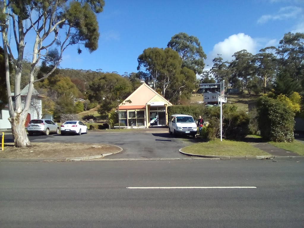 Orford Library | tourist attraction | 30A Charles St, Orford TAS 7190, Australia | 0361234039 OR +61 3 6123 4039