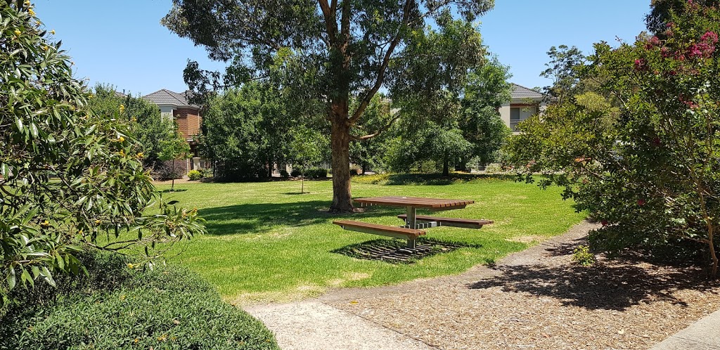 Madison Boulevard Park | park | Madison Blvd, Mitcham VIC 3132, Australia