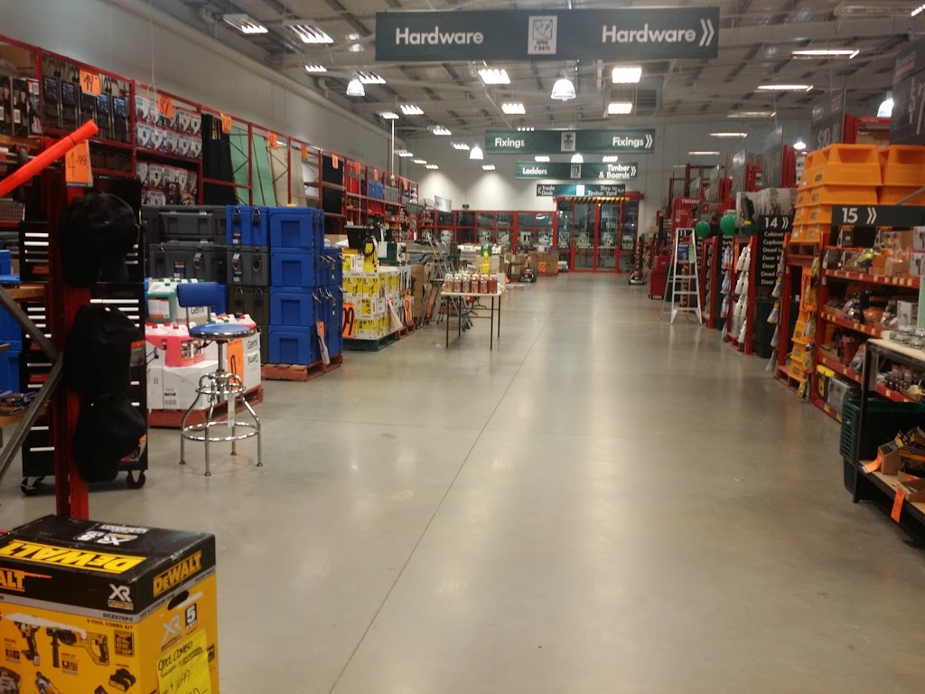 Bunnings North Lakes | hardware store | 18-28 Cook Ct, North Lakes QLD 4509, Australia | 0732936900 OR +61 7 3293 6900