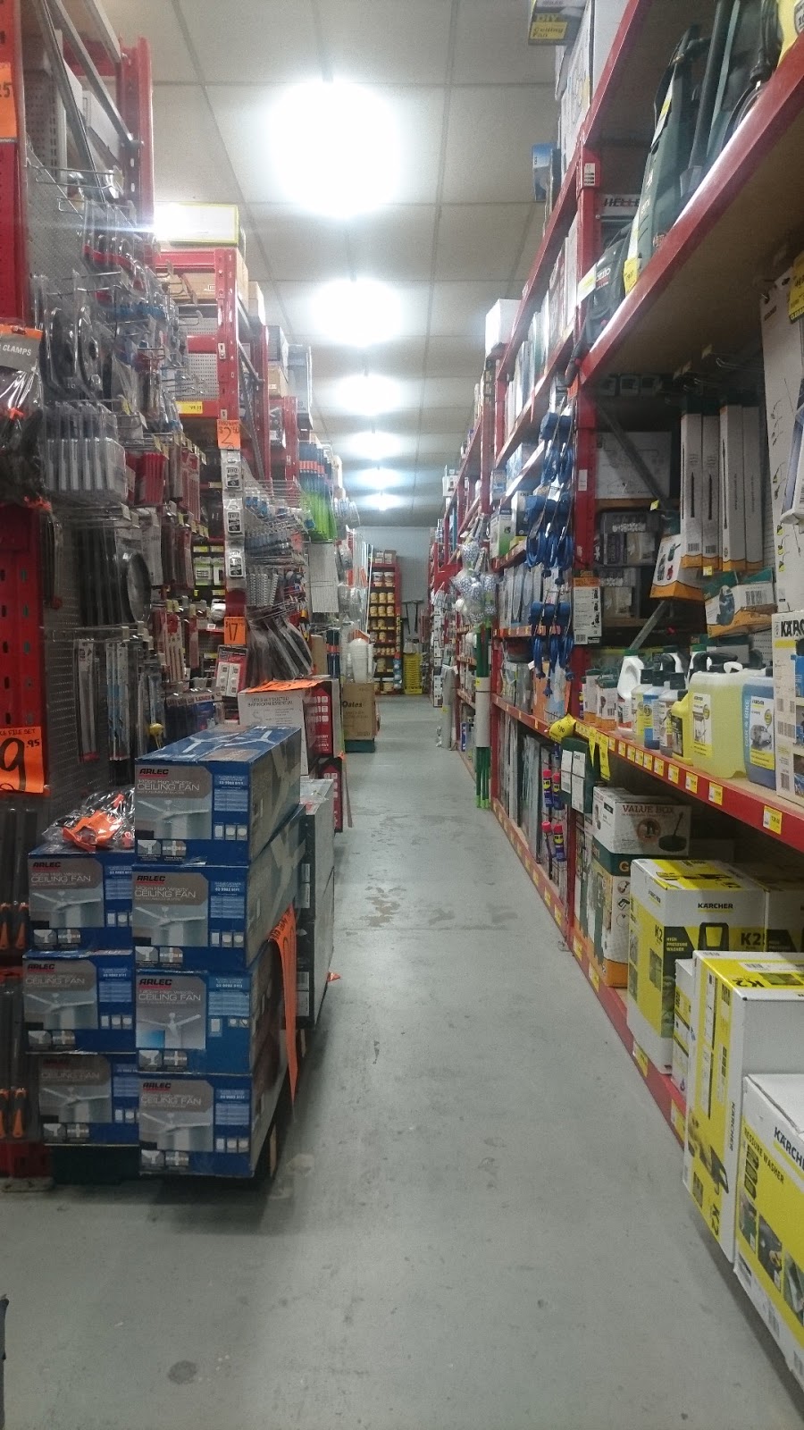 Bunnings Lithgow | hardware store | 295 Main St, Lithgow NSW 2790, Australia | 0263540900 OR +61 2 6354 0900