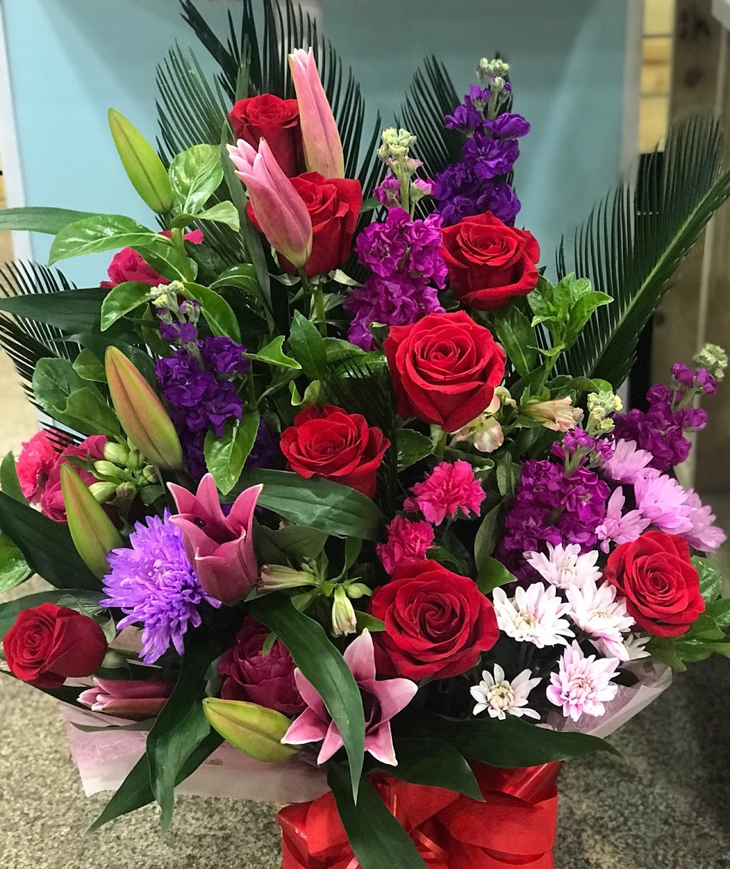 Top Flower | The Village Plaza, Shop 6.10A/11A Bay Dr, Meadowbank NSW 2114, Australia | Phone: (02) 7901 3937