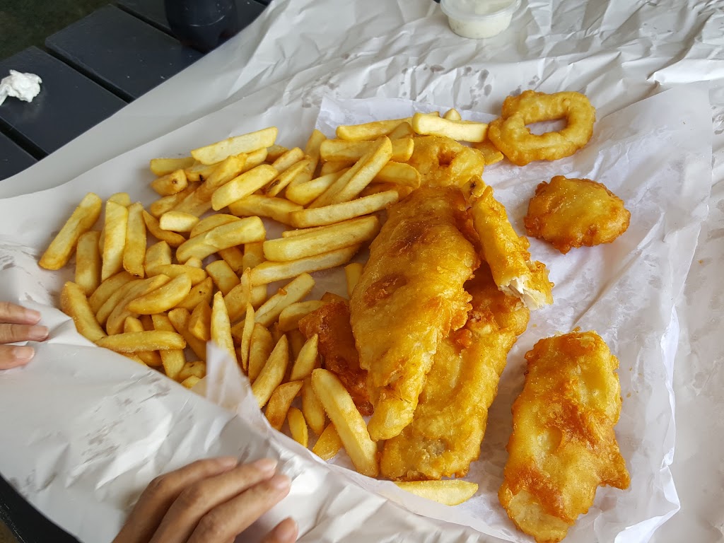 Aireys Inlet Fish & Chips | meal takeaway | shop 2/79 Great Ocean Rd, Aireys Inlet VIC 3231, Australia | 0352897184 OR +61 3 5289 7184