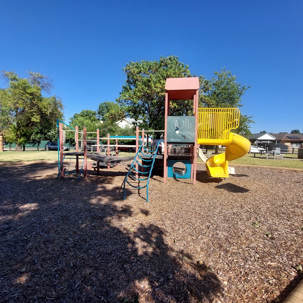 Deakin Reserve | Nixon St, Shepparton VIC 3630, Australia | Phone: (03) 5832 9776