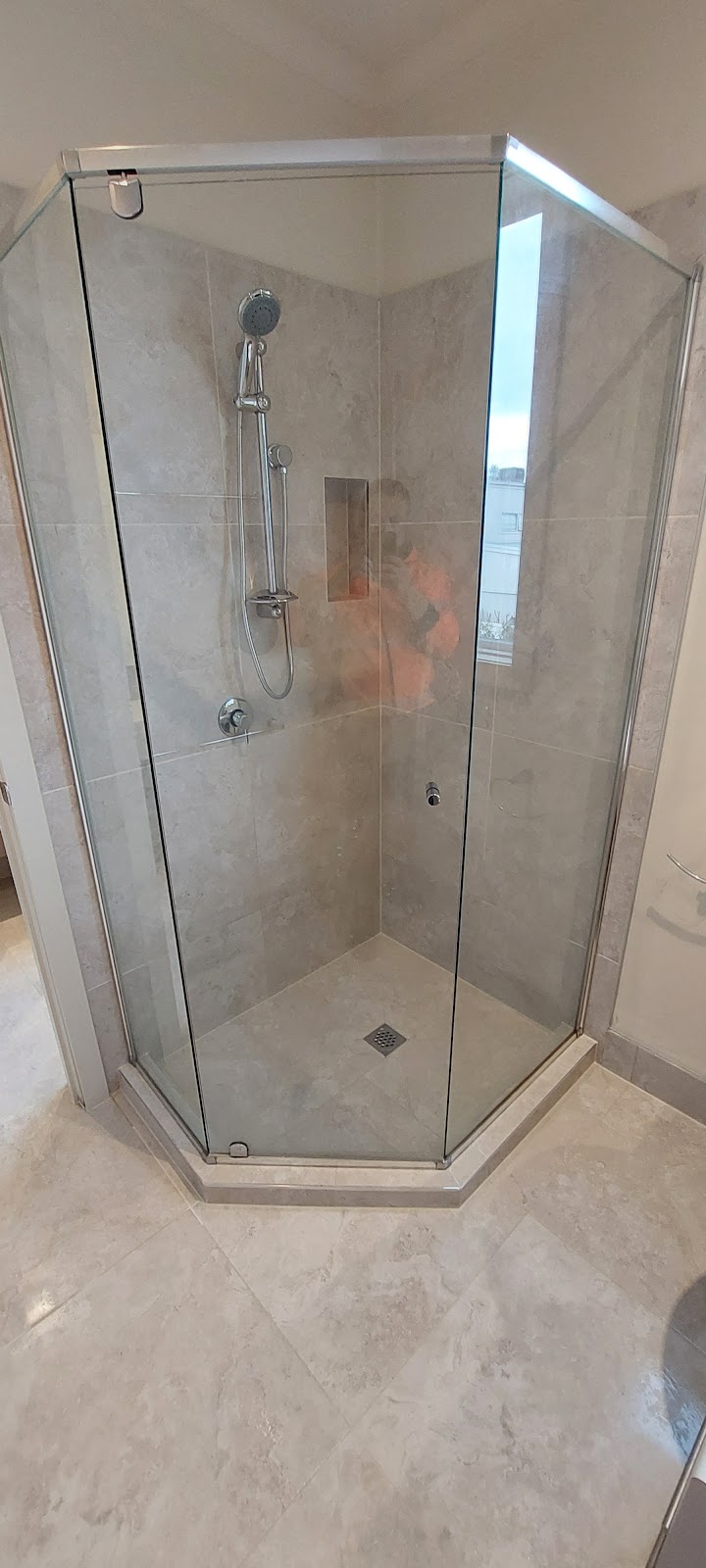D&G renovations pty Ltd | 50 Reed St, Orbost VIC 3888, Australia | Phone: 0422 886 421