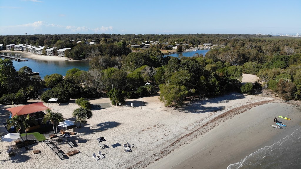 Sunset Beach Bar | bar | Sunset Beach Couran Cove Island Resort, South Stradbroke QLD 4216, Australia | 0755979999 OR +61 7 5597 9999