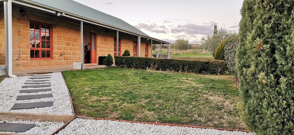 Kathmandu Farmstay | 23 Station St, Brewongle NSW 2795, Australia | Phone: 0452 220 178