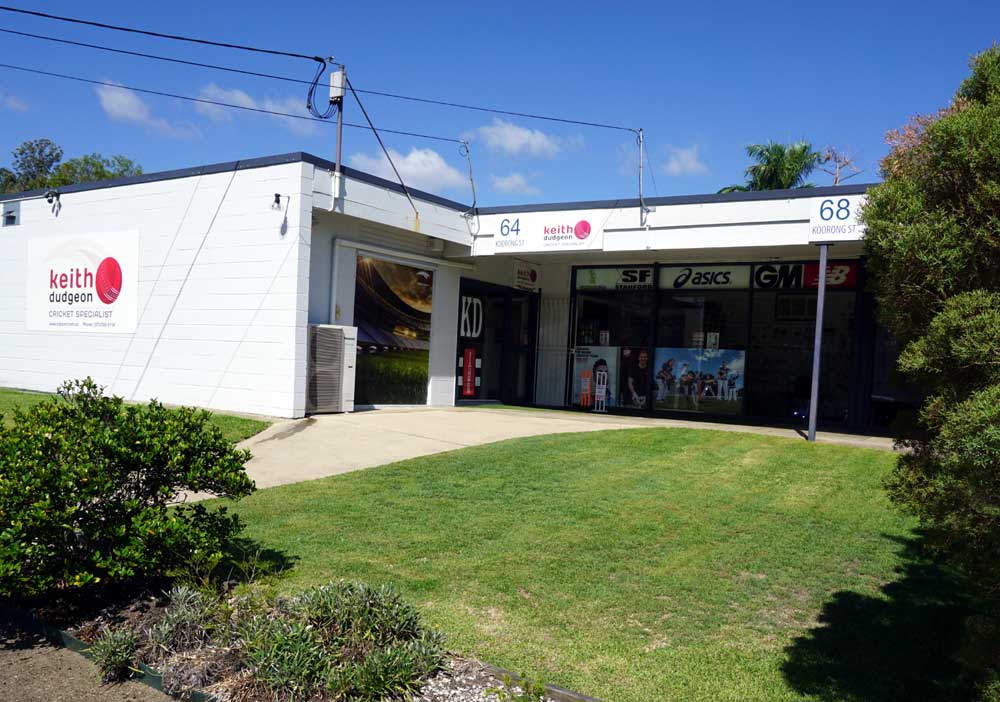 Keith Dudgeon Cricket Specialist | clothing store | 64 Koorong St, The Gap QLD 4061, Australia | 0733006114 OR +61 7 3300 6114