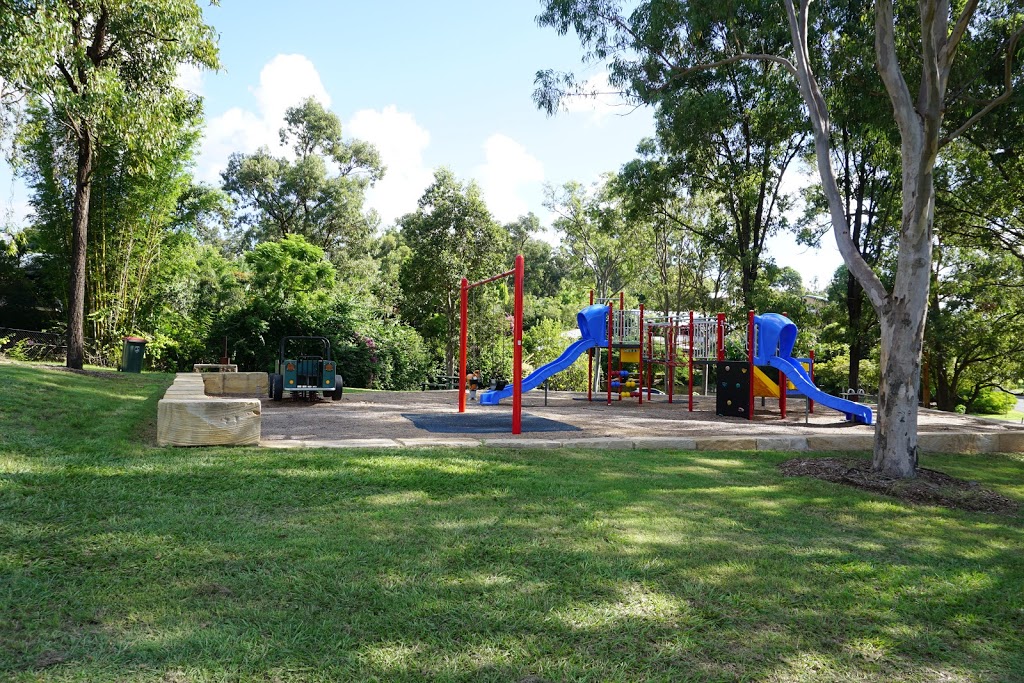 Fiddlewood Crescent Park | park | 65 Fiddlewood Cres, Bellbowrie QLD 4070, Australia | 0734038888 OR +61 7 3403 8888