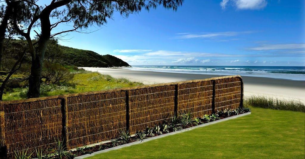Byron Bay Brushwood Fencing | 2 Ironbark Ave, Byron Bay NSW 2481, Australia | Phone: 0419 692 155