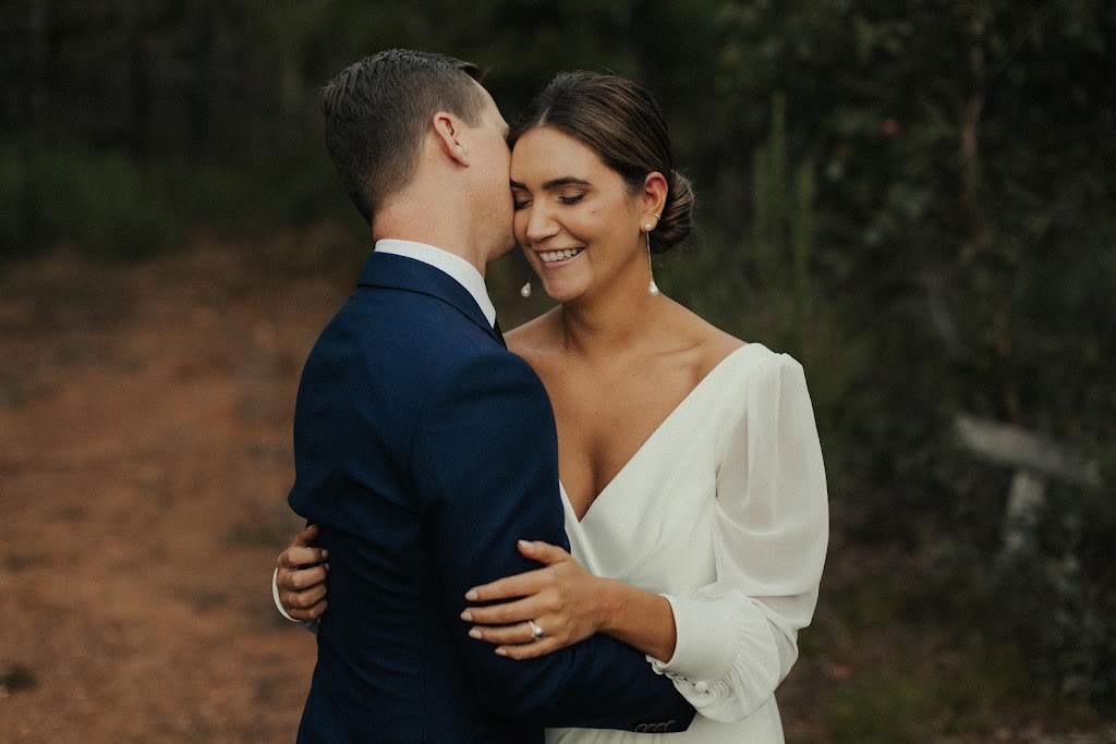 Ethix makeup beauty & styling - hair and makeup artist | 375 Wildes Meadow Rd, Wildes Meadow NSW 2577, Australia | Phone: 0411 541 211